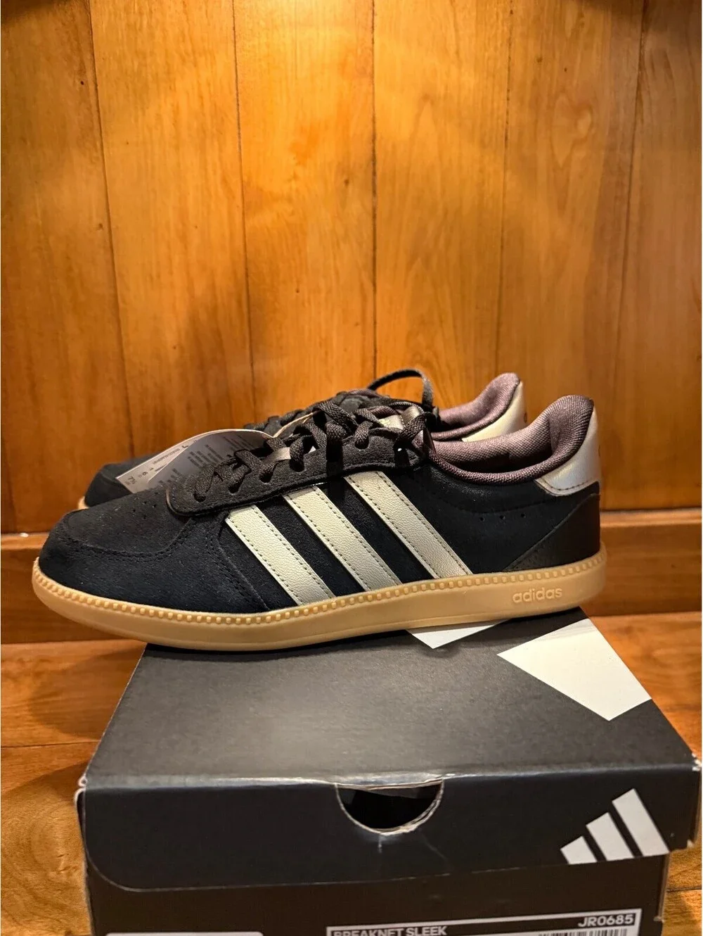 New Adidas Breaknet Sleek Black and Golf Sneakers Women's Size 7.5